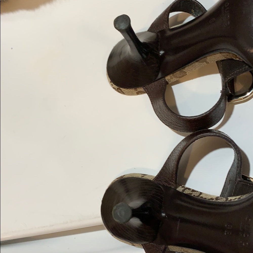Gucci Sandals - Picture 3 of 3